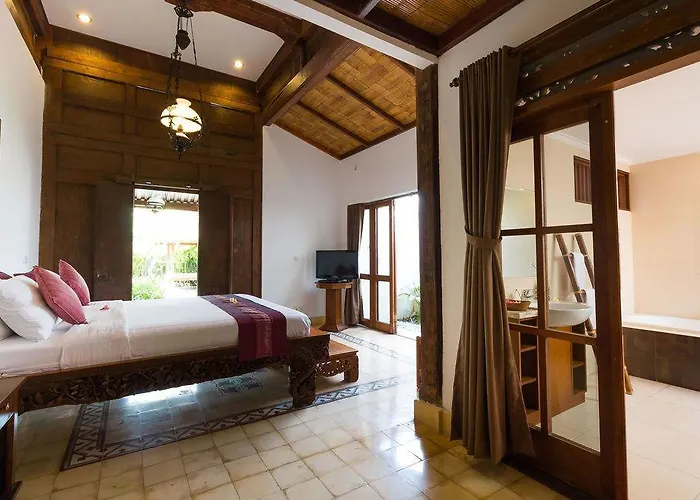 Bali Royal Heritage Hotel