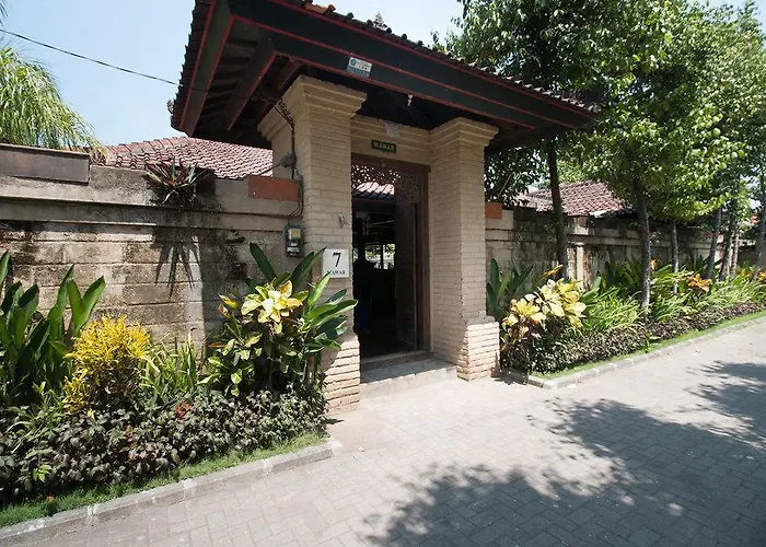 Bali Royal Heritage 4*